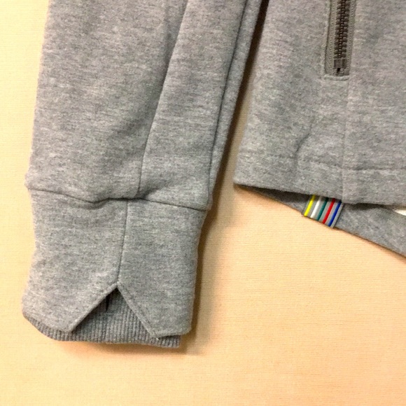 Bench Women’s Light Gray Shawl Collar Zip Up Sweater. Sz S - Picture 4 of 14